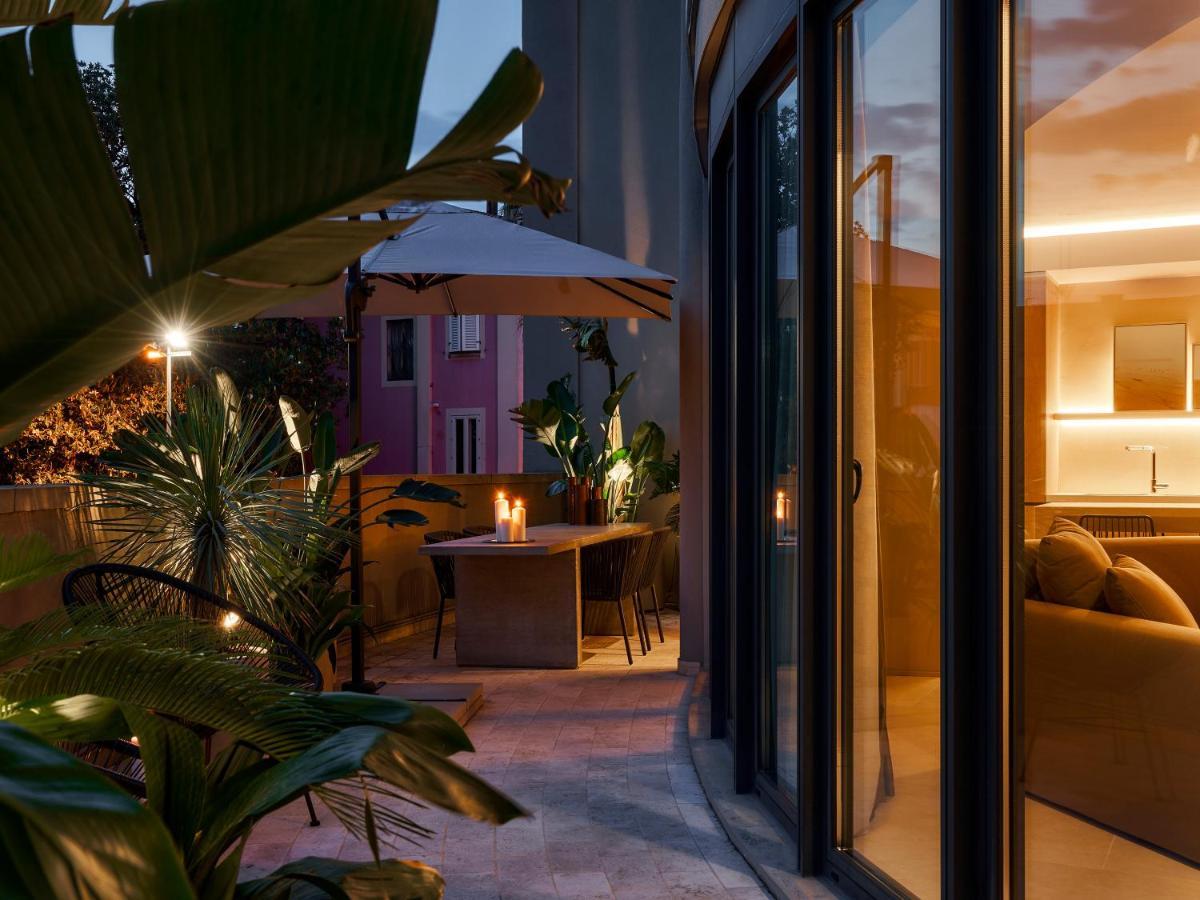 Le Residenze By Victoria Palace Cattolica Exterior photo